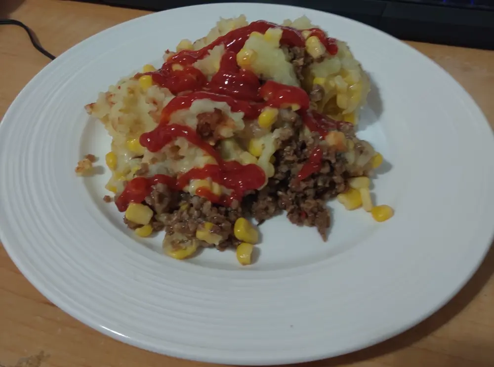 Homemade pate chinois with to much ketchup pate chinois
